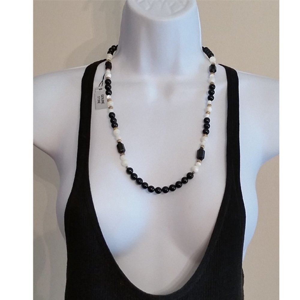 intage Mona So Natural Polished Stone Beaded Necklace New Old Stock Dressy Glam